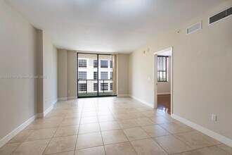 55 Merrick Way in Miami, FL - Building Photo - Building Photo