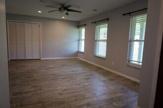 4688 Posada Dr in Orlando, FL - Building Photo - Building Photo
