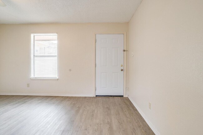 2602 NW 21st St-Unit -Unit B in Fort Worth, TX - Building Photo - Building Photo