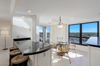 4451 Gulf Shore Blvd N in Naples, FL - Building Photo - Building Photo