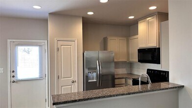 131 Peruna Dr in Marble Falls, TX - Building Photo - Building Photo