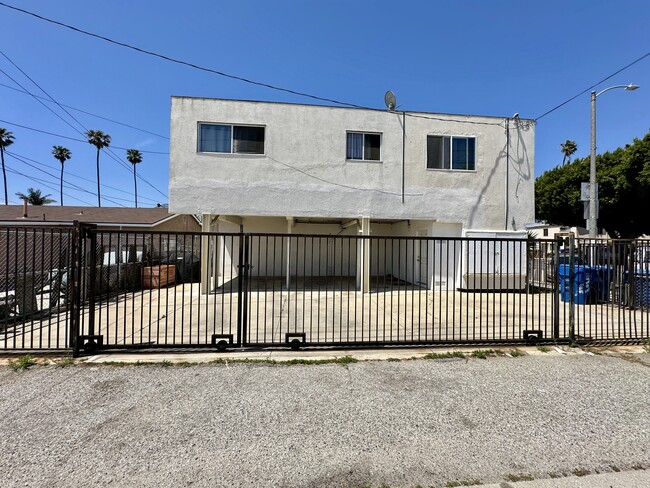 25203 Belle Porte Ave in Harbor City, CA - Building Photo - Building Photo