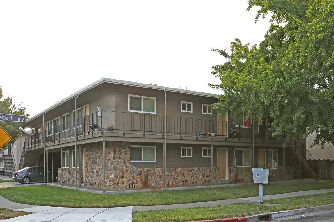 906 Delbert Way in San Jose, CA - Building Photo