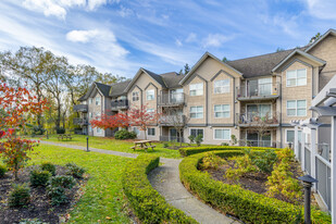 Delair Court Apartments in Abbotsford, BC - Foto de edificio - Building Photo