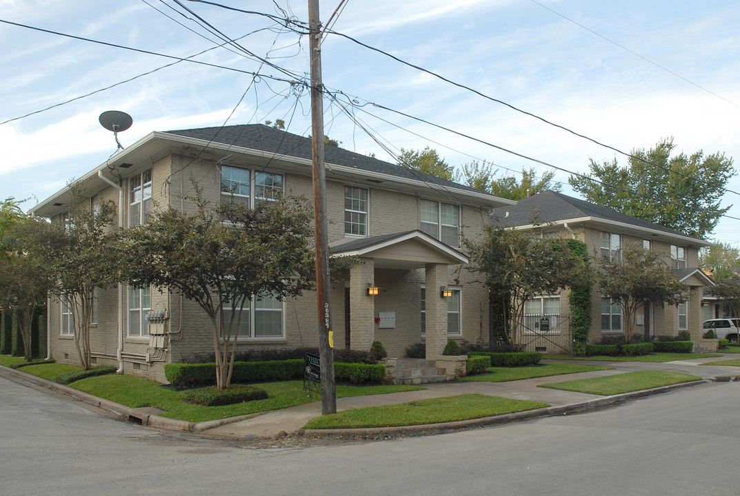 601-605 Bomar St in Houston, TX - Building Photo