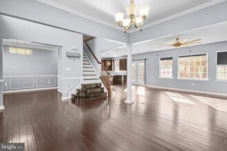 21169 Elizabeth Hill St in California, MD - Building Photo - Building Photo