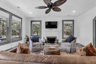 7 Wedgepark Rd in Charleston, SC - Building Photo - Building Photo