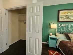 2517 Saint Paul St, Unit #3 in Baltimore, MD - Building Photo - Building Photo