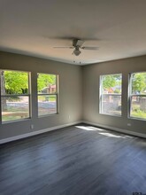1026 W 1st St in Tyler, TX - Foto de edificio - Building Photo