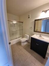 2485 NW 33rd St, Unit 1601 in Oakland Park, FL - Building Photo - Building Photo