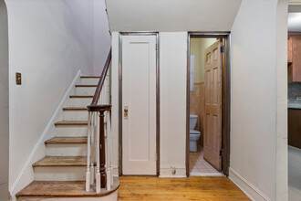 227 South 4th Street in Brooklyn, NY - Building Photo - Interior Photo