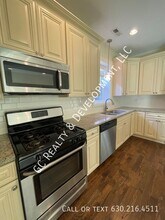 1727 W Albion Ave in Chicago, IL - Building Photo - Building Photo