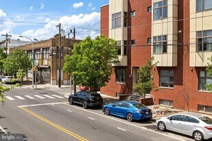 1535 Fairmount Ave in Philadelphia, PA - Building Photo