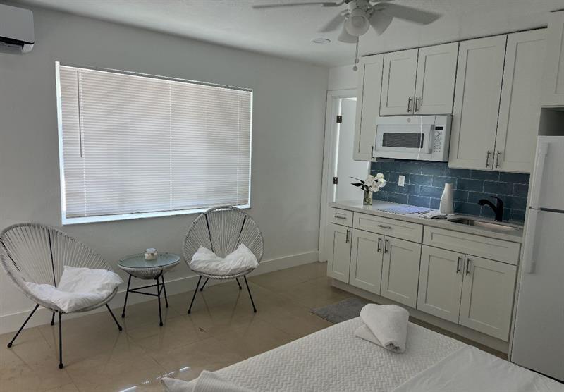 3209 NE 28th St in Fort Lauderdale, FL - Building Photo