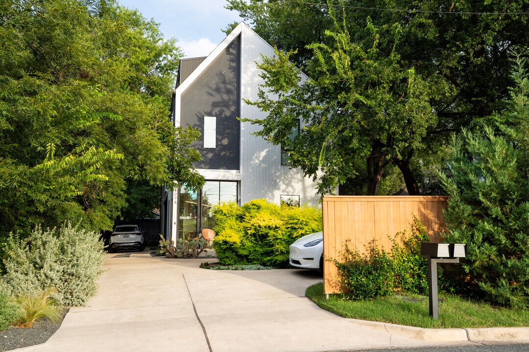 2509 Durwood St in Austin, TX - Building Photo