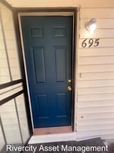 695 Marsh Ave in Memphis, TN - Building Photo - Building Photo