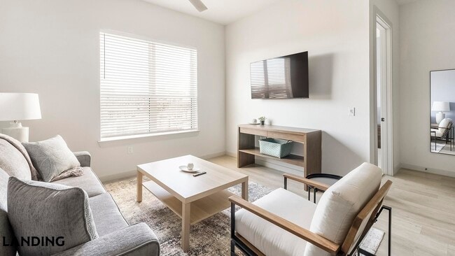 1345 E 15th St in Plano, TX - Building Photo - Building Photo