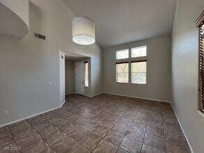 5908 Grechetto Ct in Las Vegas, NV - Building Photo - Building Photo