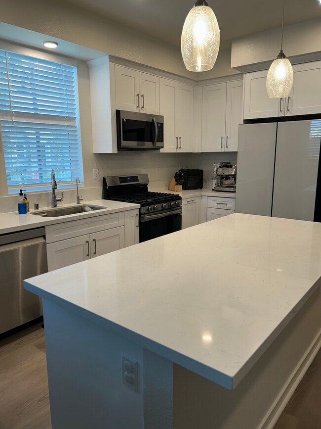 property at 719 Winchester Dr