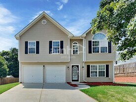 1649 Woods Ln in Denver, NC - Building Photo