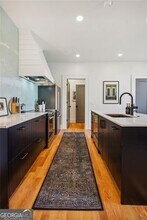 955 Wylie St SE-Unit -UNIT 1 in Atlanta, GA - Building Photo - Building Photo