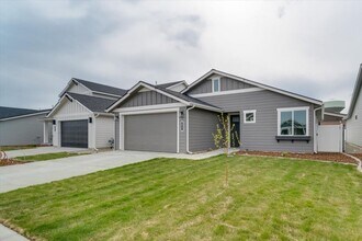 2905 N Corvus St in Post Falls, ID - Building Photo - Building Photo