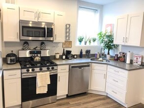 81 Glenridge Ave in Montclair, NJ - Building Photo - Building Photo