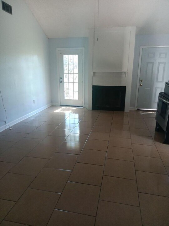 13865-13867 Old Hammond Hwy in Baton Rouge, LA - Building Photo