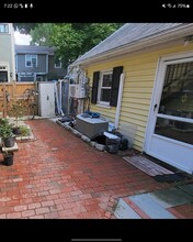 22 Hingham St, Unit C in Cambridge, MA - Building Photo - Building Photo