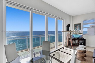 6917 Collins Ave in Miami, FL - Building Photo - Building Photo