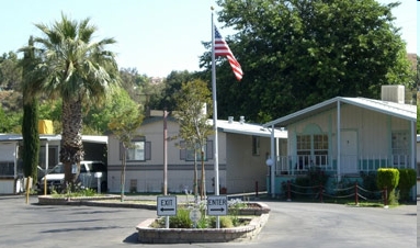 Caravilla Mobile Home Park in Santa Clarita, CA - Building Photo - Building Photo