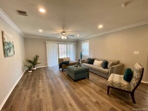 19 Neal in East Setauket, NY - Building Photo - Building Photo