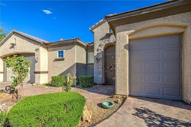 2611 Savannah Springs Ave in Henderson, NV - Building Photo - Building Photo