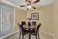 Vista Ventana Apartments photo'