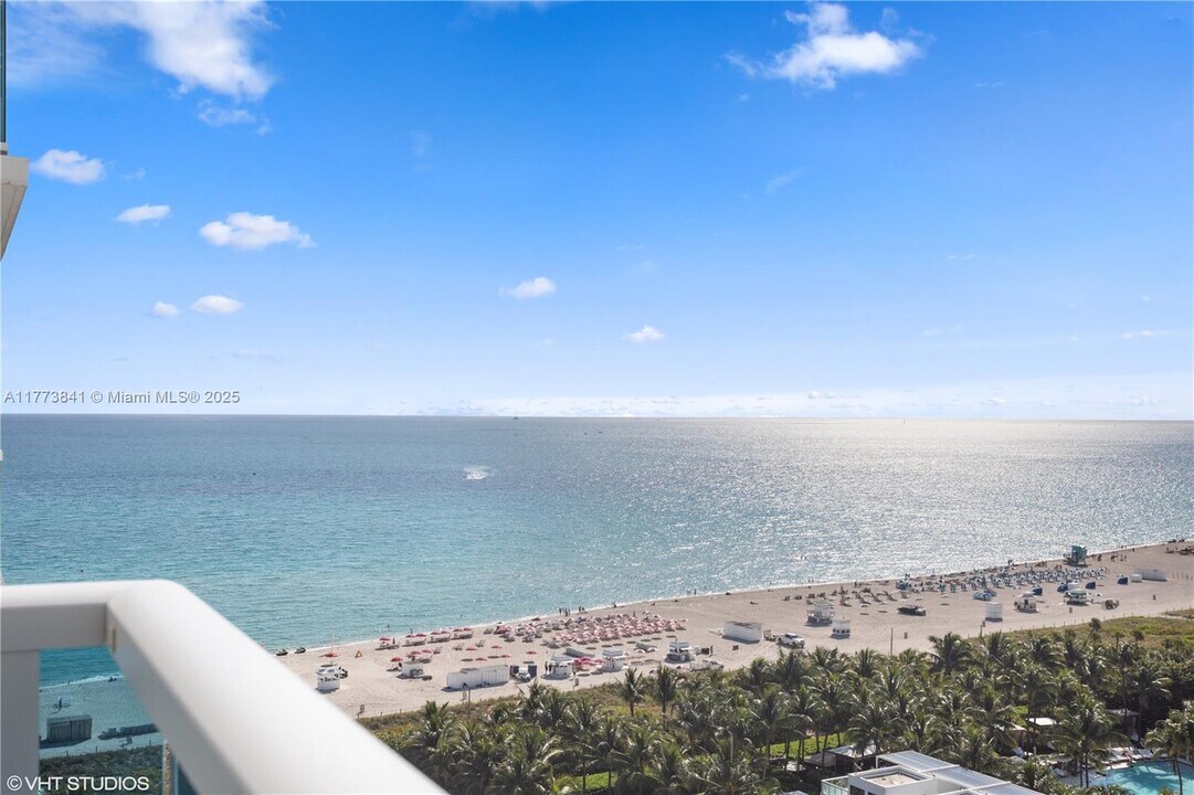 2301 Collins Ave, Unit # 1502 in Miami Beach, FL - Building Photo