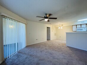 12630 Equestrian Cir-Unit -1811 in Ft. Myers, FL - Building Photo - Building Photo