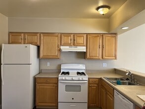 4280 Tara Ave in Las Vegas, NV - Building Photo - Building Photo