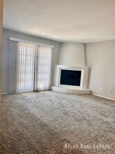 15402 N 28th St in Phoenix, AZ - Building Photo - Building Photo