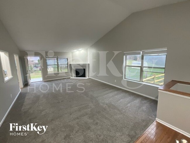 5416 Shady Meadows Dr, Unit 12 in Hamilton, OH - Building Photo - Building Photo