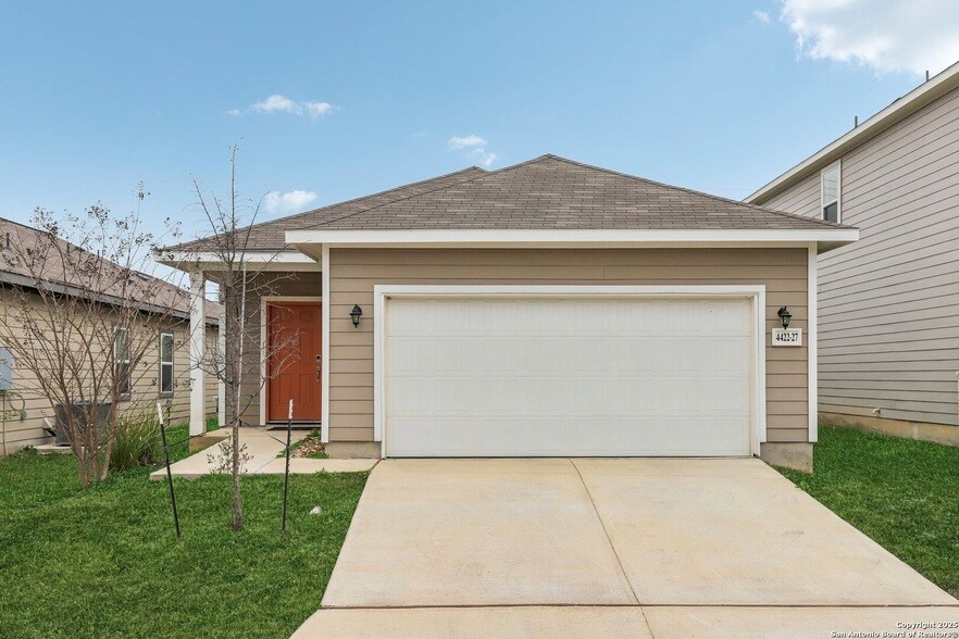 4422 Chandler Rd in San Antonio, TX - Building Photo