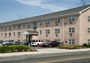 Austin Manor Apartments