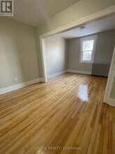 6 Russell St E in Smiths Falls, ON - Building Photo - Building Photo