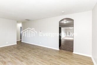 3823 Alsace Pl in Indianapolis, IN - Building Photo - Building Photo