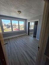 6144 Lindbergh Blvd. in Philadelphia, PA - Building Photo - Building Photo