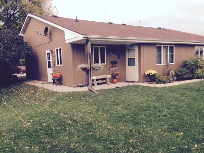property at 1507 S Perkins St