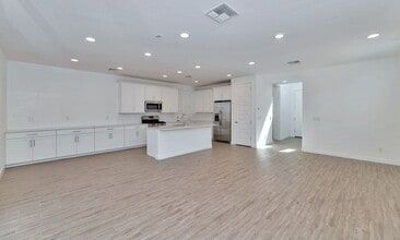 9918 E Texas Ave in Mesa, AZ - Building Photo - Building Photo