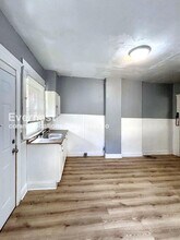 2213 E 82nd St in Cleveland, OH - Building Photo - Building Photo