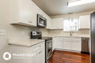 7114 Lyle Bend Ln in Knoxville, TN - Building Photo - Building Photo