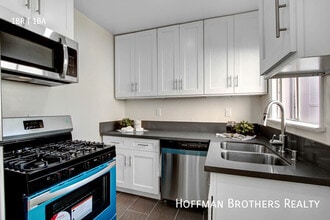 4010 W 130th St, Unit C in Hawthorne, CA - Foto de edificio - Building Photo