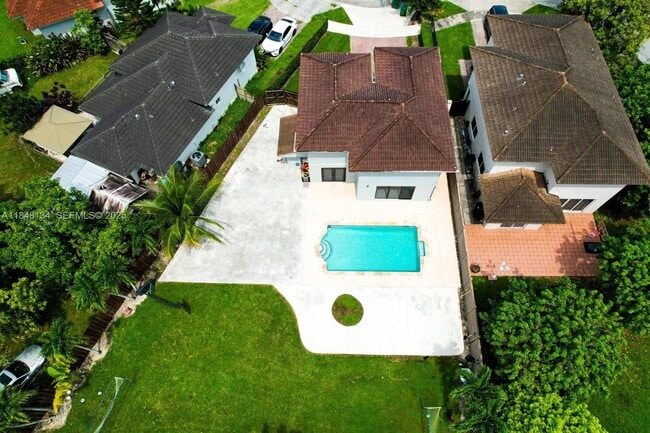 property at 16710 SW 140th Ave
